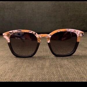 KREWE Prytania Sunglasses Butterscotch to black color